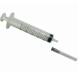 Seringa 10 Ml Advantive Descartável Com Agulha 01 Unidade